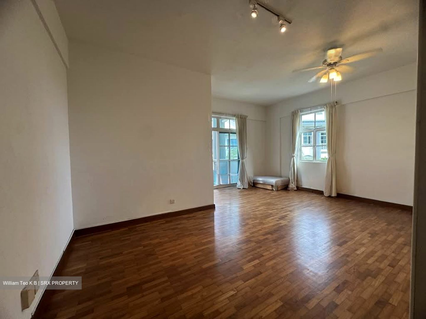 La Suisse (D11), Condominium #577853921